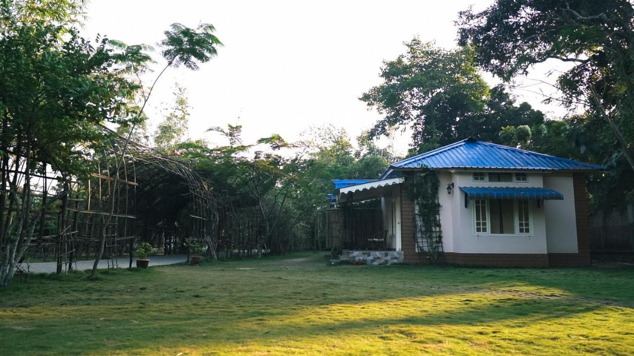 Bougainvillea Retreat & Spa Kaharpara 外观 照片