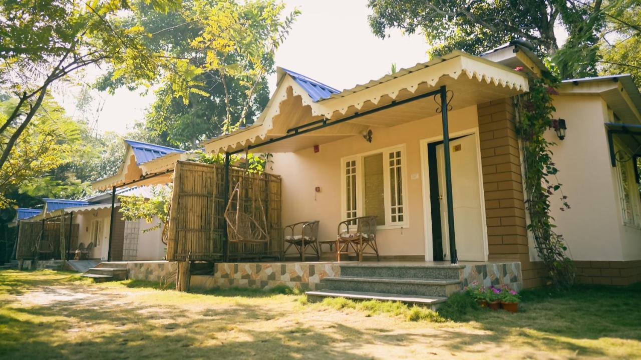Bougainvillea Retreat & Spa Kaharpara 外观 照片