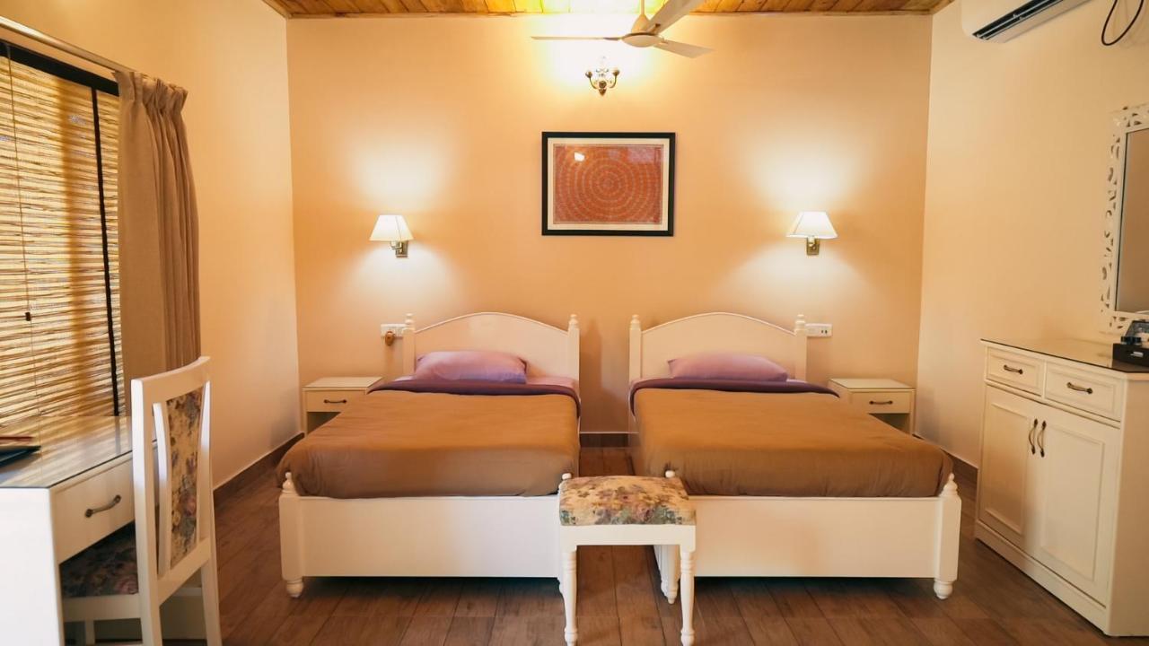 Bougainvillea Retreat & Spa Kaharpara 外观 照片