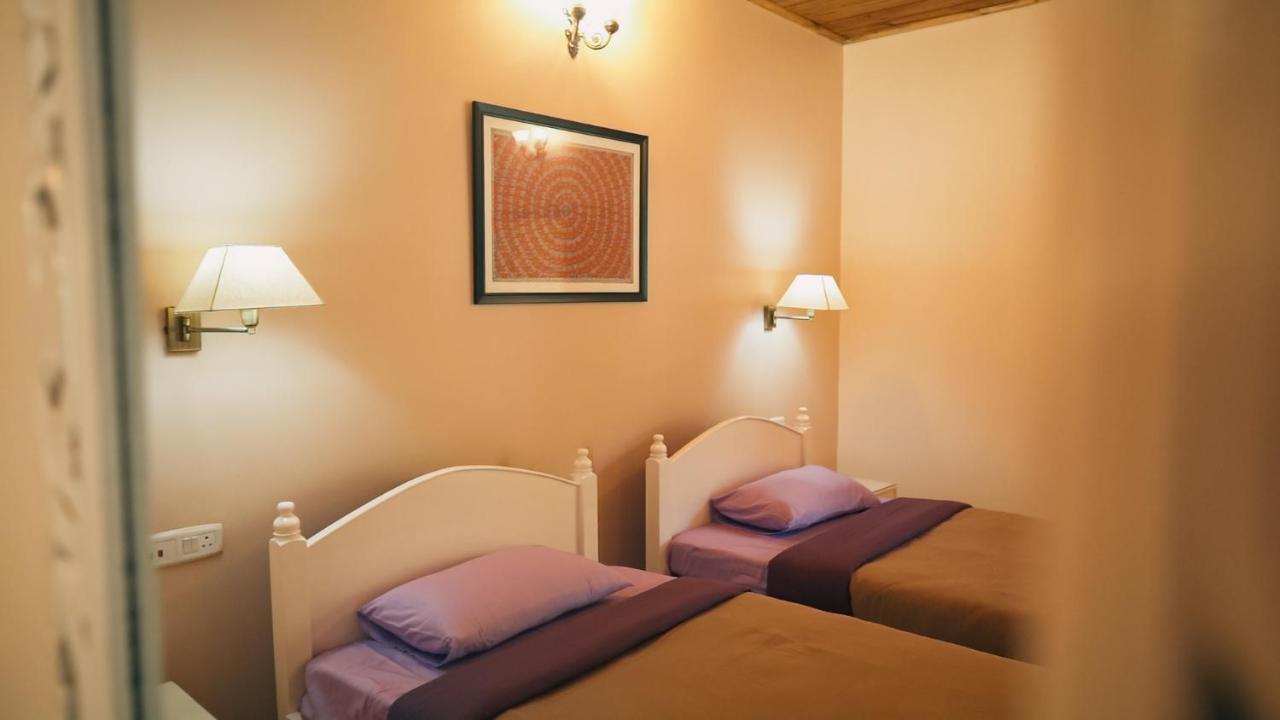 Bougainvillea Retreat & Spa Kaharpara 外观 照片