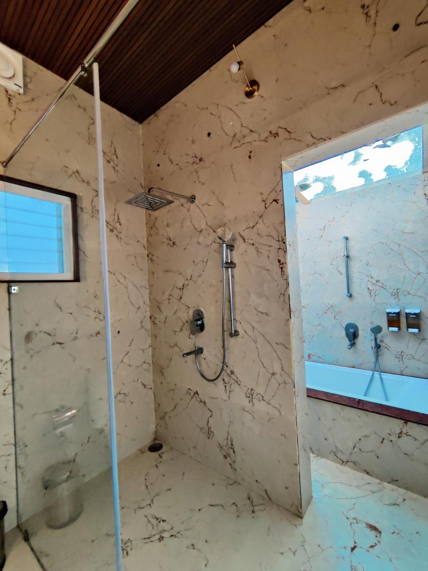 Bougainvillea Retreat & Spa Kaharpara 外观 照片