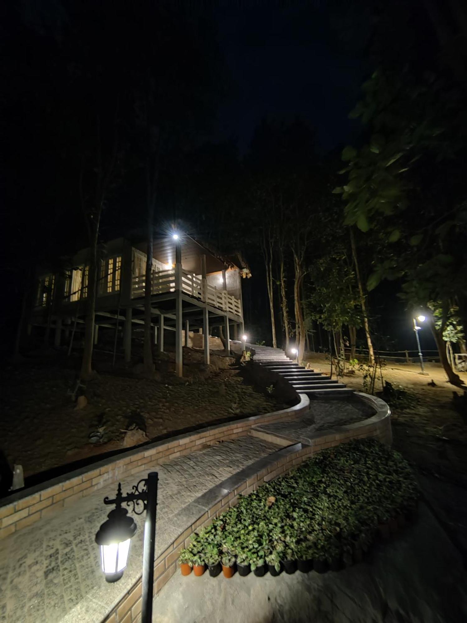 Bougainvillea Retreat & Spa Kaharpara 外观 照片