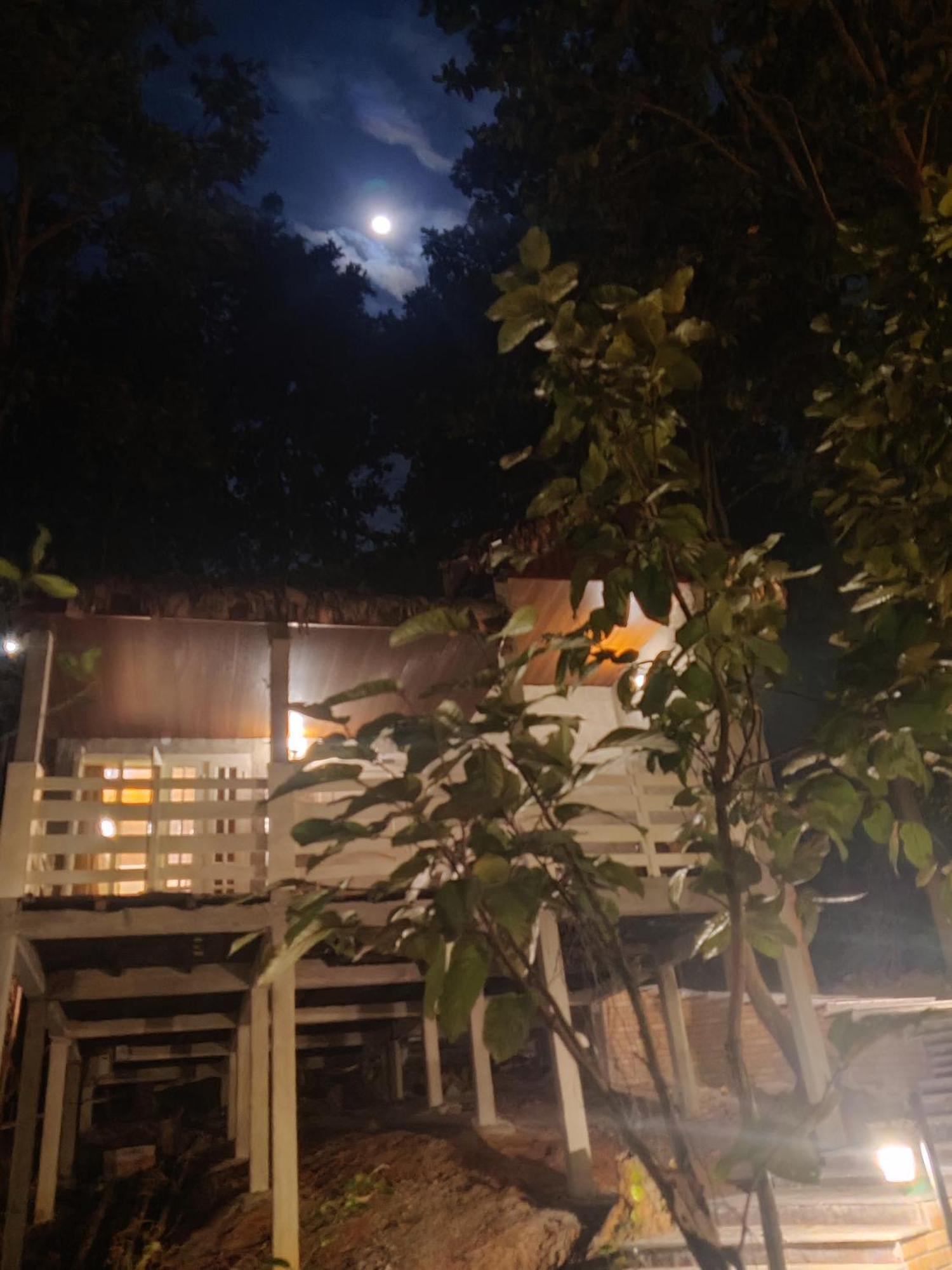 Bougainvillea Retreat & Spa Kaharpara 外观 照片